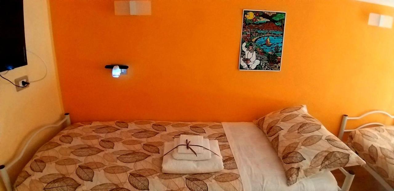 Vacanze Napoletane Naples Luaran gambar